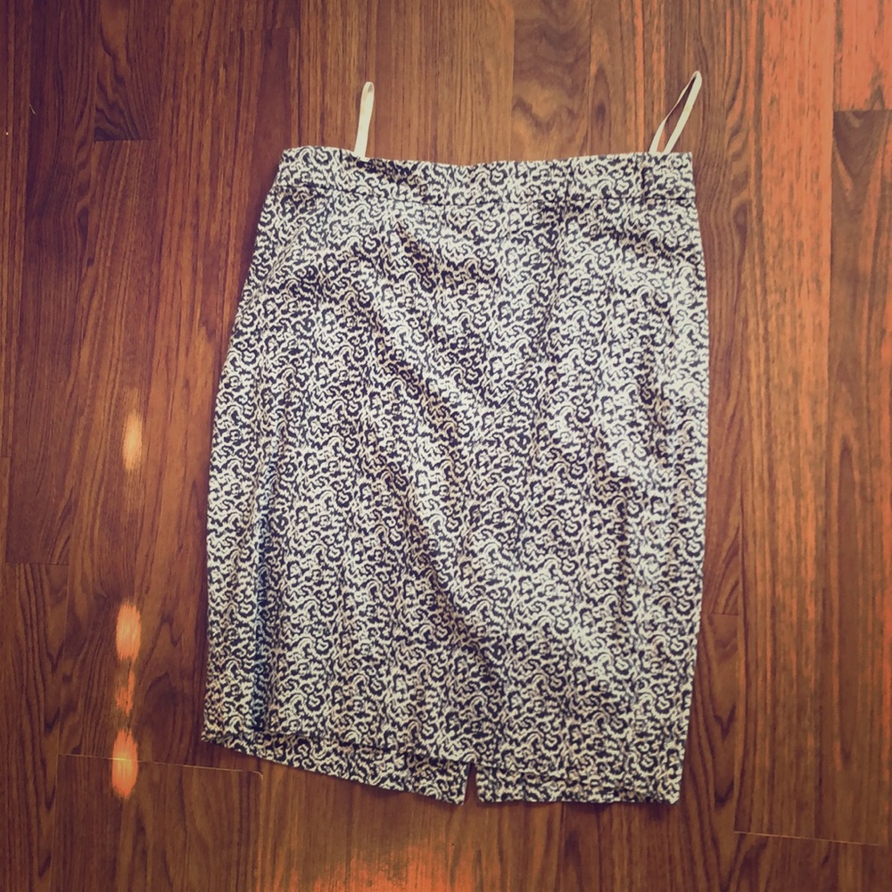 J. Crew Pencil black and white skirt size 2